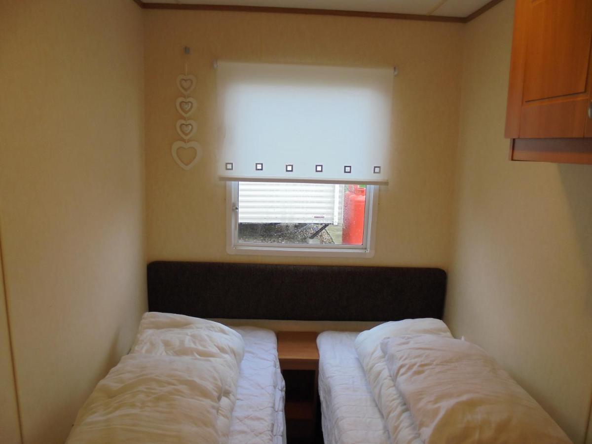 6 Berth Heated On The Chase Brisbane Ingoldmells Exterior foto