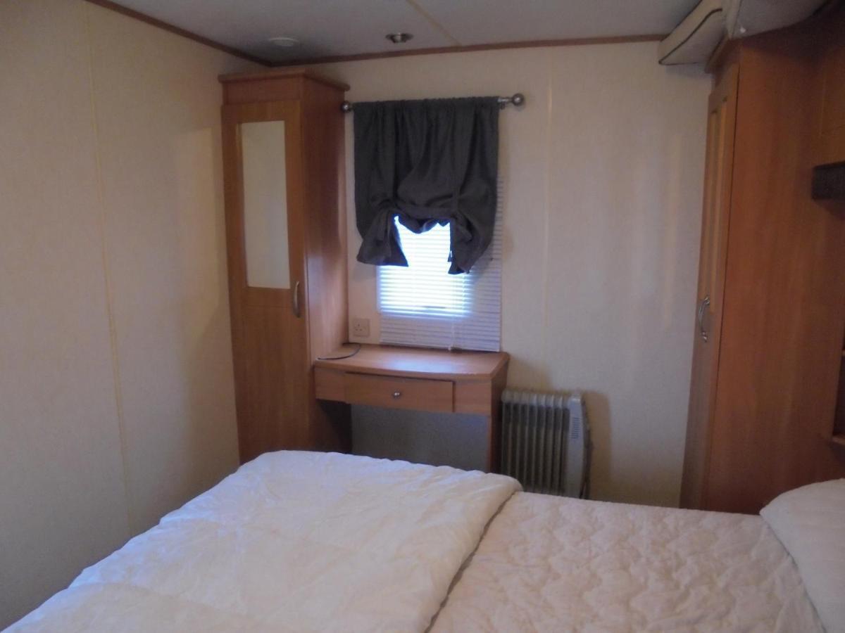 6 Berth Heated On The Chase Brisbane Ingoldmells Exterior foto