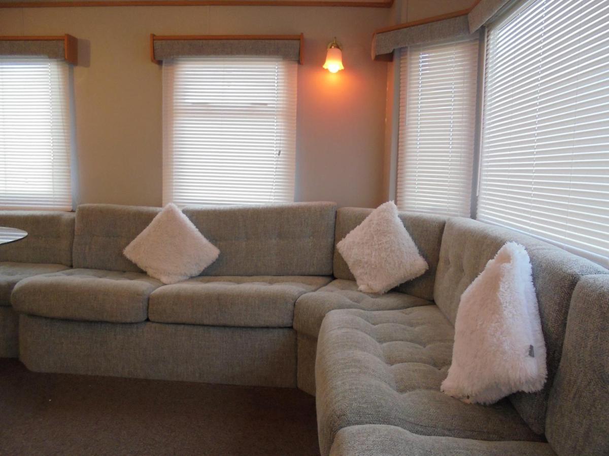 6 Berth Heated On The Chase Brisbane Ingoldmells Exterior foto