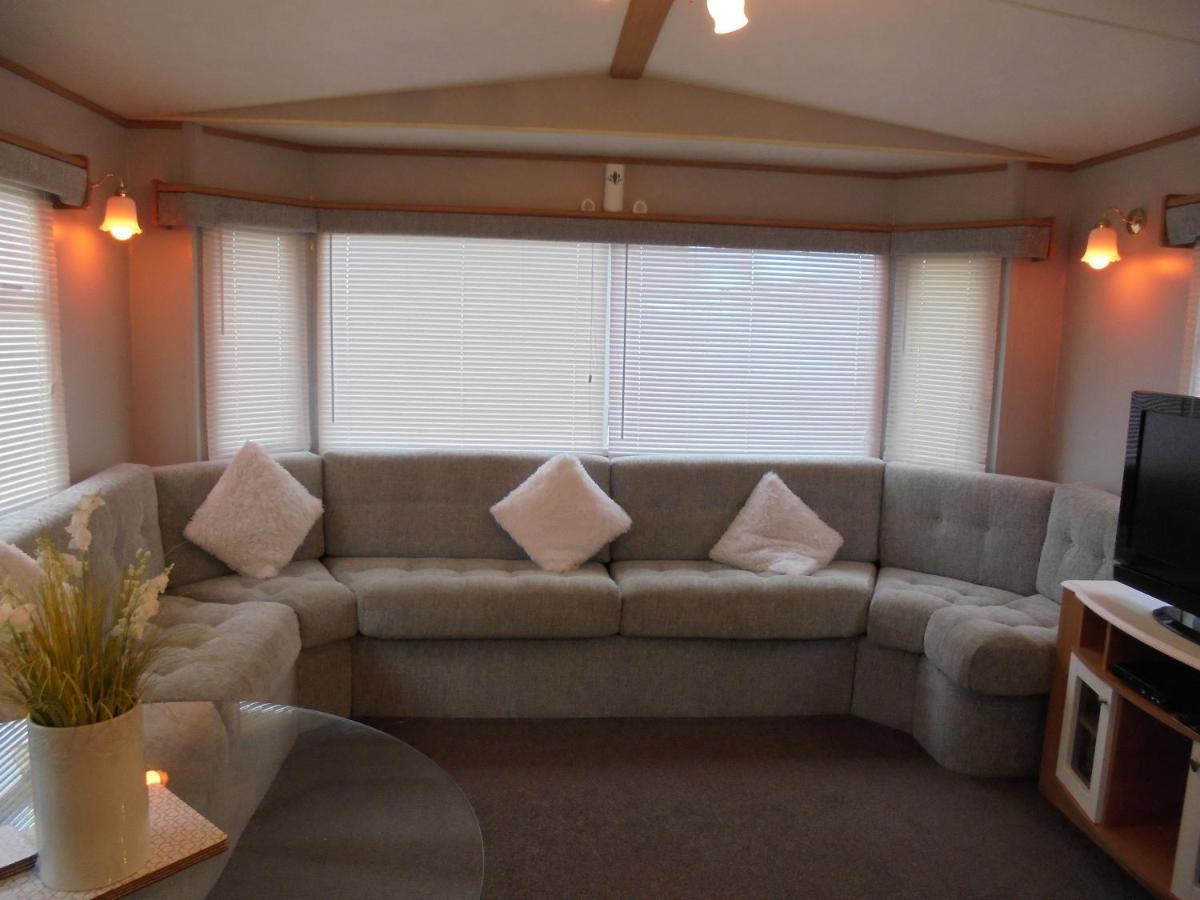 6 Berth Heated On The Chase Brisbane Ingoldmells Exterior foto
